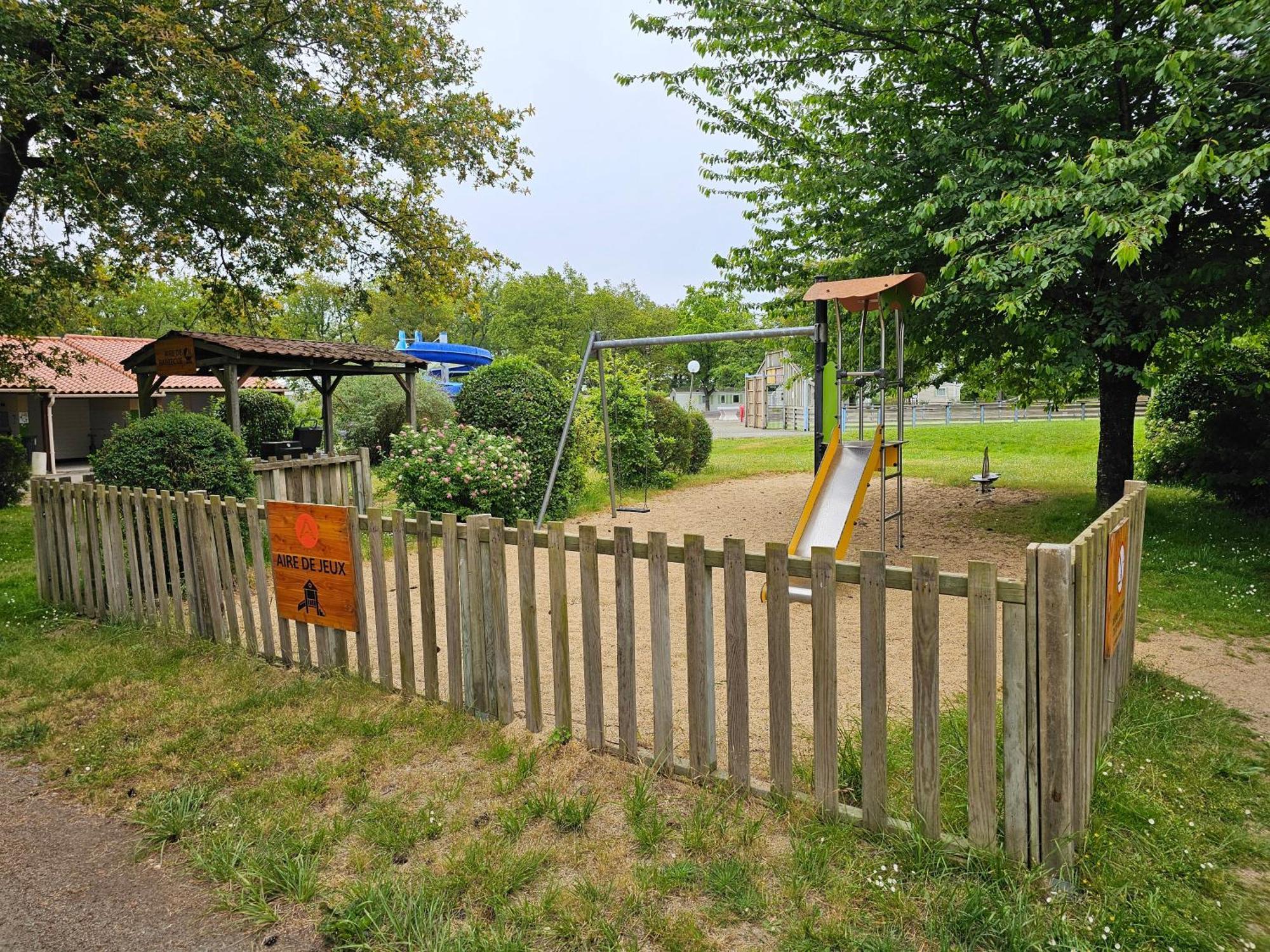 Mobil-Home 6 Personne - Tohapi Coeur De Vendee La Boissiere-de-Montaigu 外观 照片